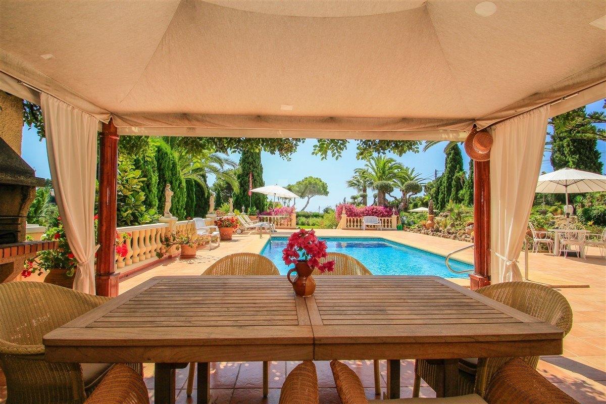 Villa en venta en Benissa, Costa Blanca.