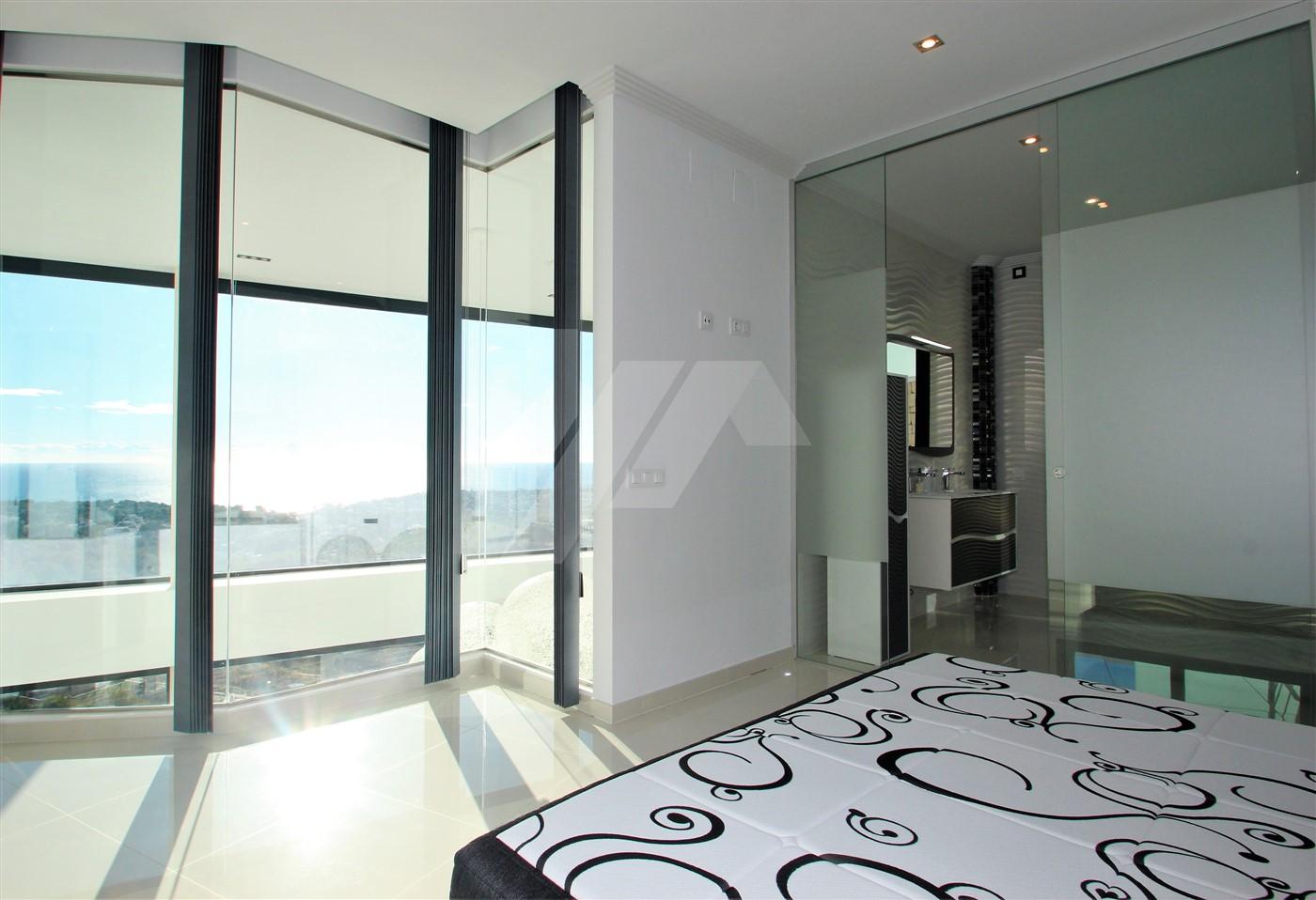 Villa de lujo con vistas al mar en venta en Benissa, Costa Blanca.