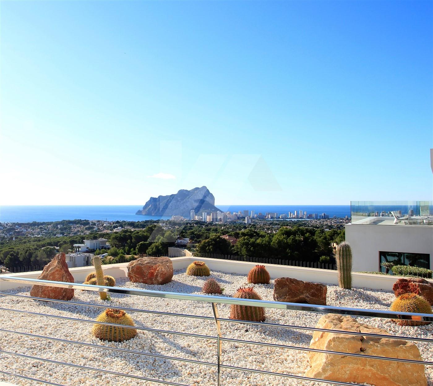 Villa de lujo con vistas al mar en venta en Benissa, Costa Blanca.