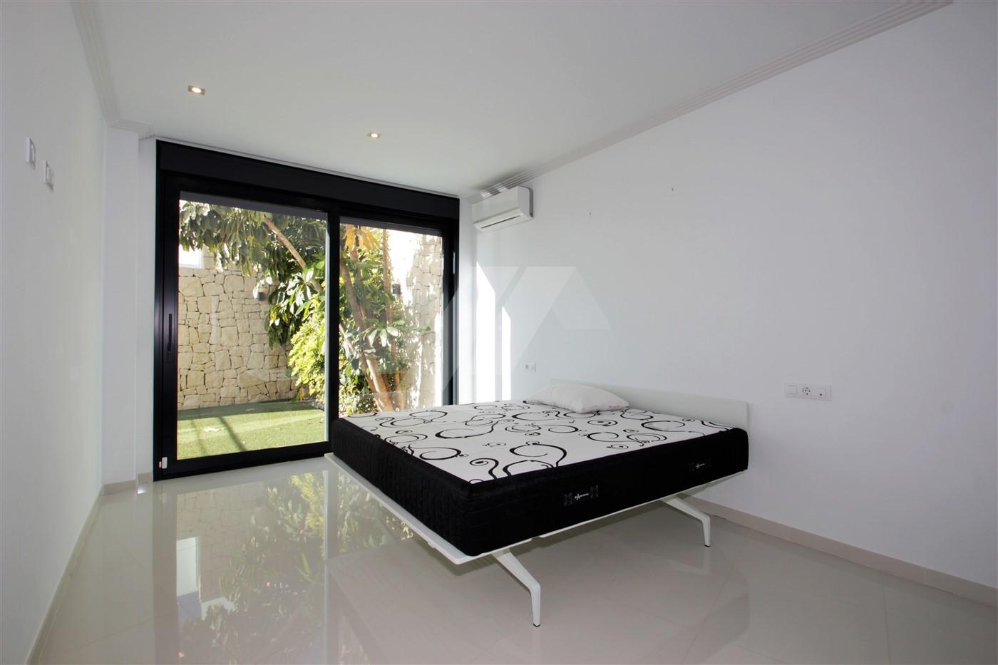 Villa de lujo con vistas al mar en venta en Benissa, Costa Blanca.