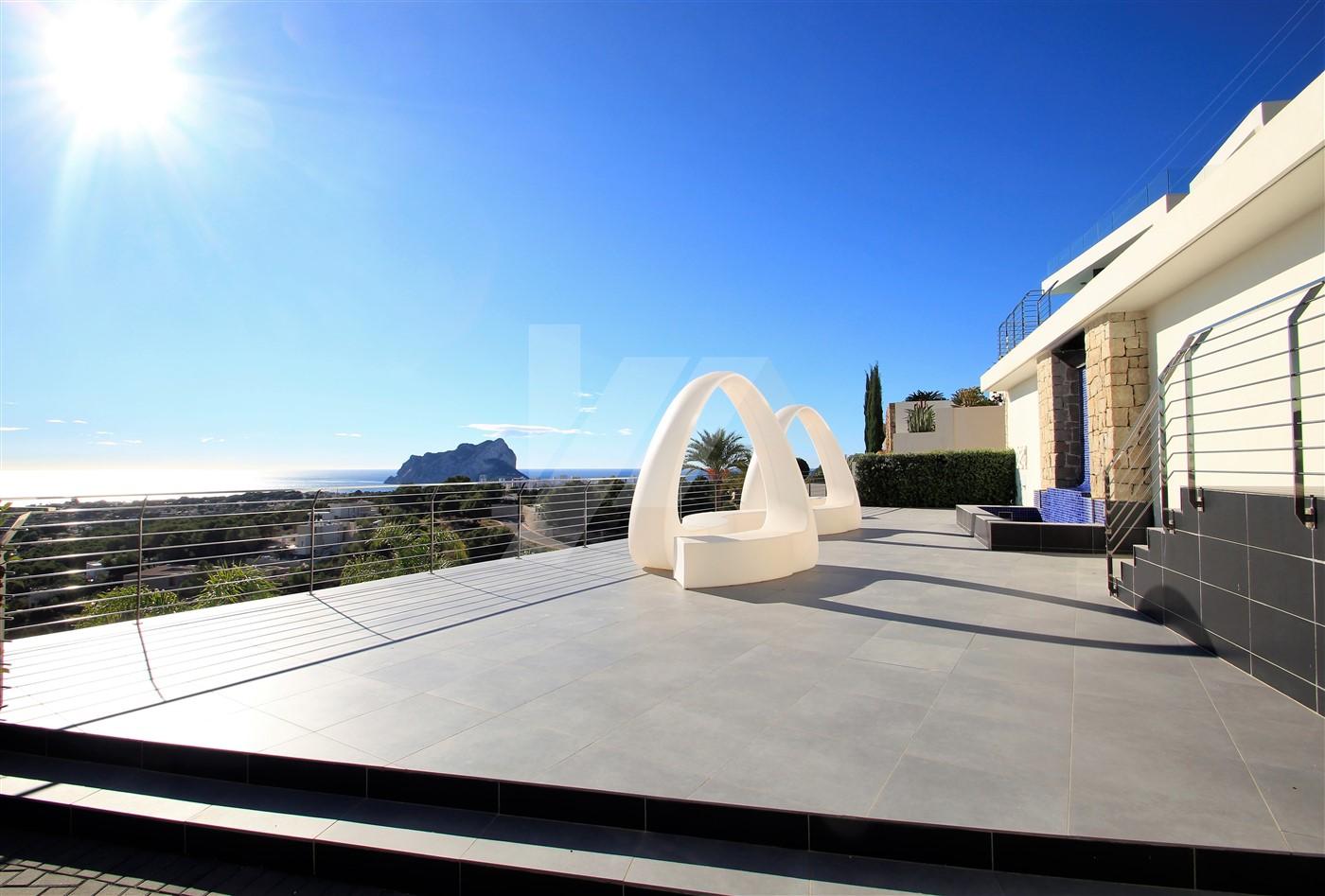 Villa de lujo con vistas al mar en venta en Benissa, Costa Blanca.