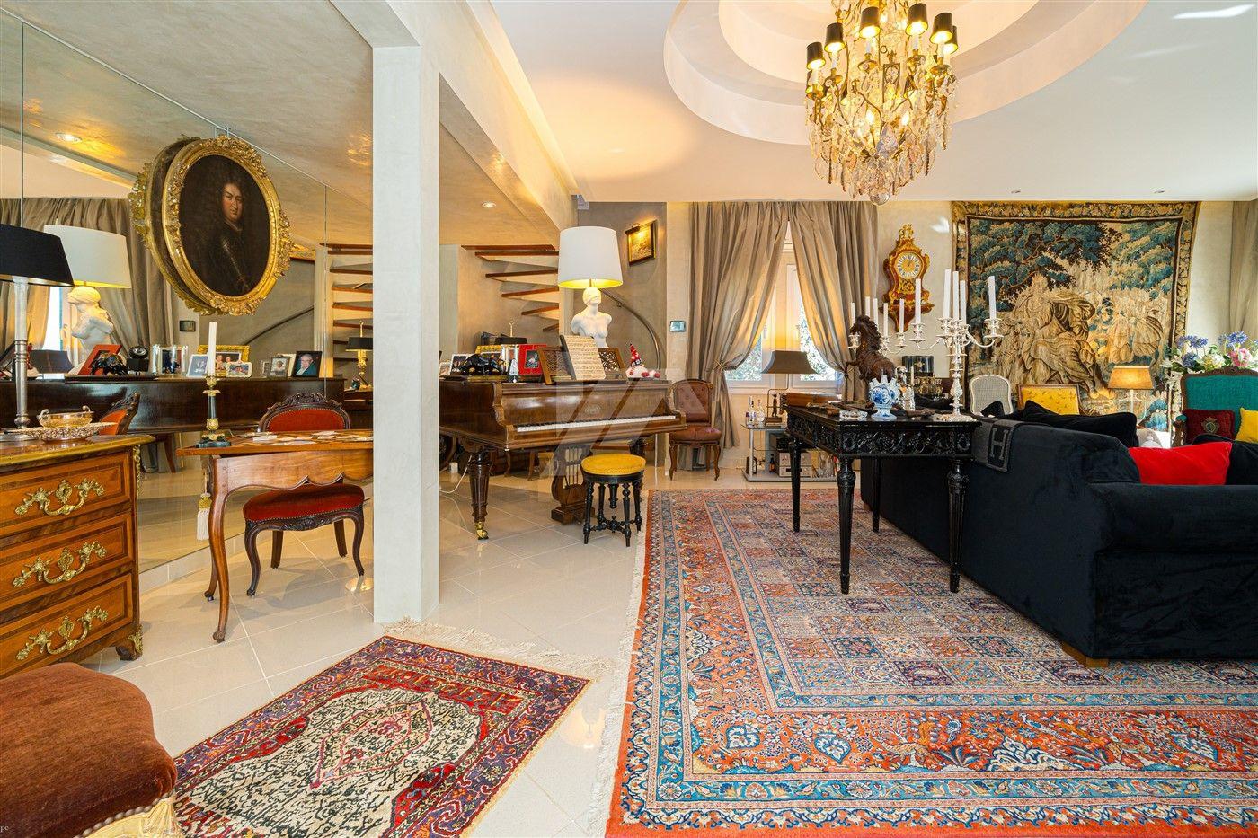 Exclusiva villa mediterránea en venta en Moraira, Costa Blanca.