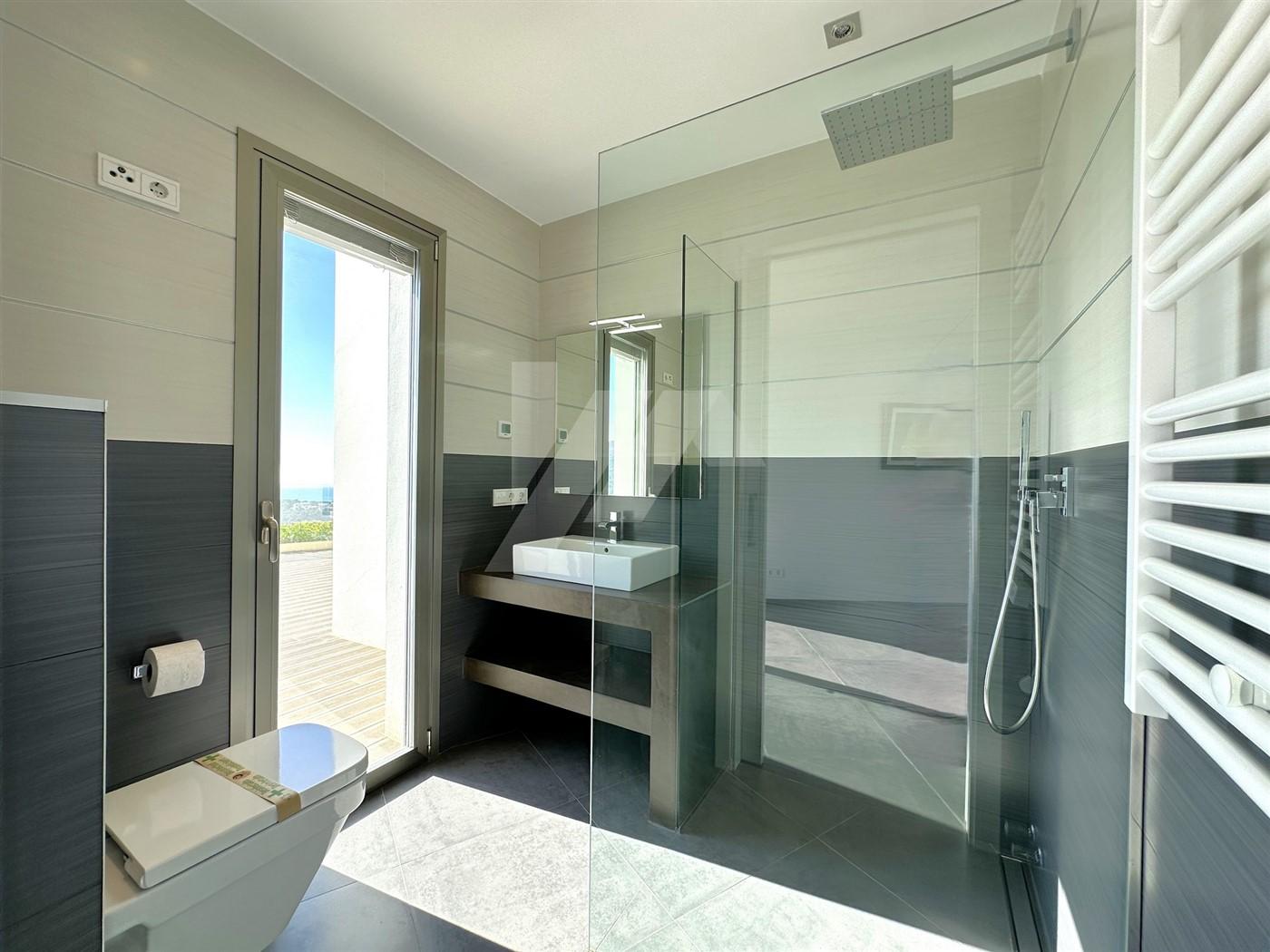 Exclusiva villa en venta con inigualables vistas al mar Mediterráneo en Moraira.