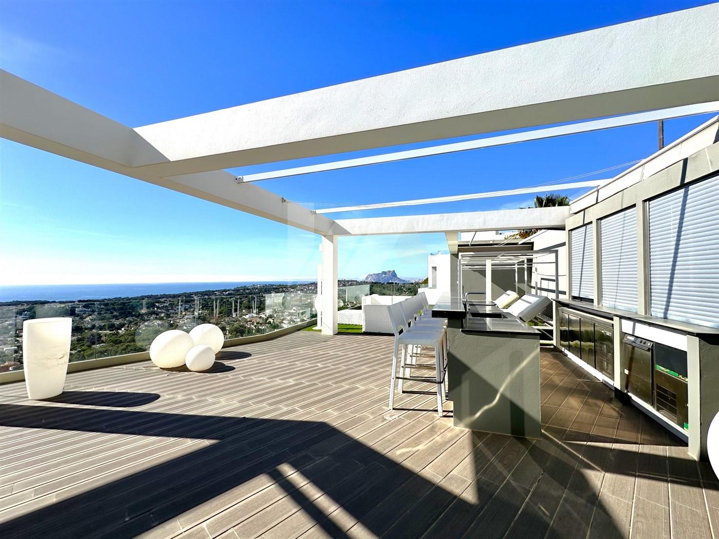Exclusiva villa en venta con inigualables vistas al mar Mediterráneo en Moraira.