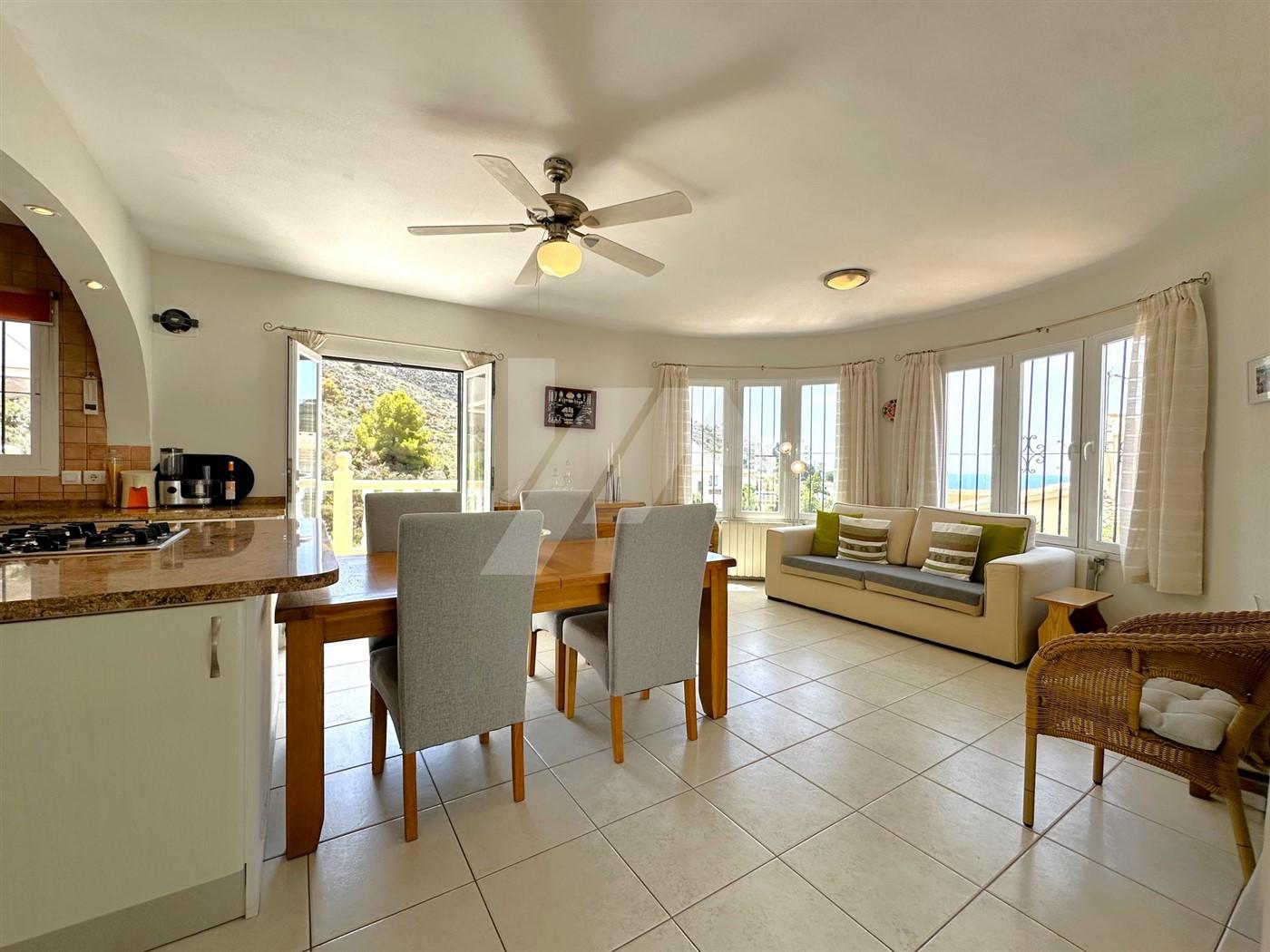 Chalet con vistas al mar en venta en el Portet, Moraira.