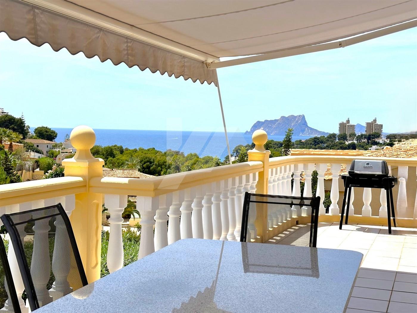 Chalet con vistas al mar en venta en el Portet, Moraira.