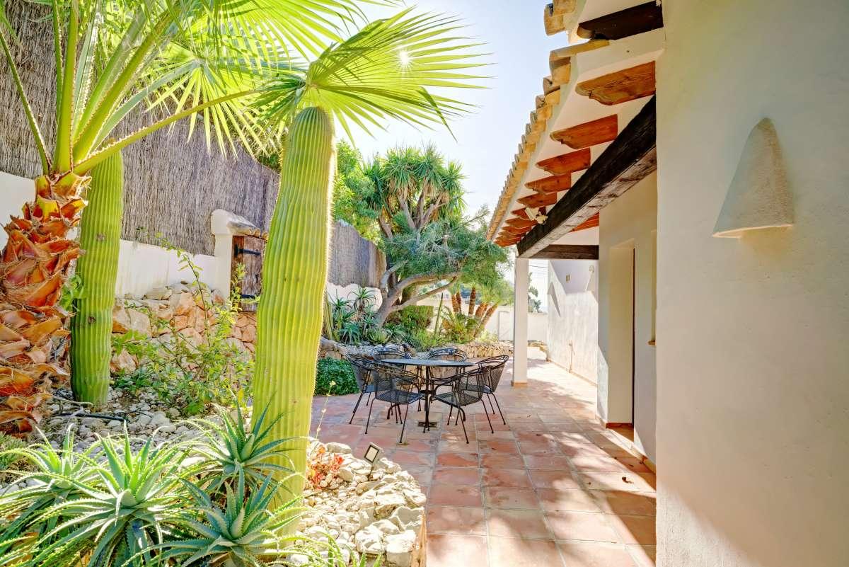 Venta. Chalet/Villa en Moraira