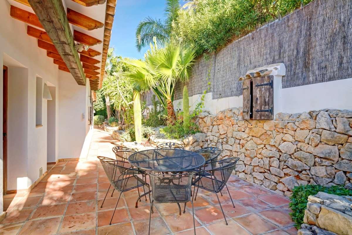 Venta. Chalet/Villa en Moraira