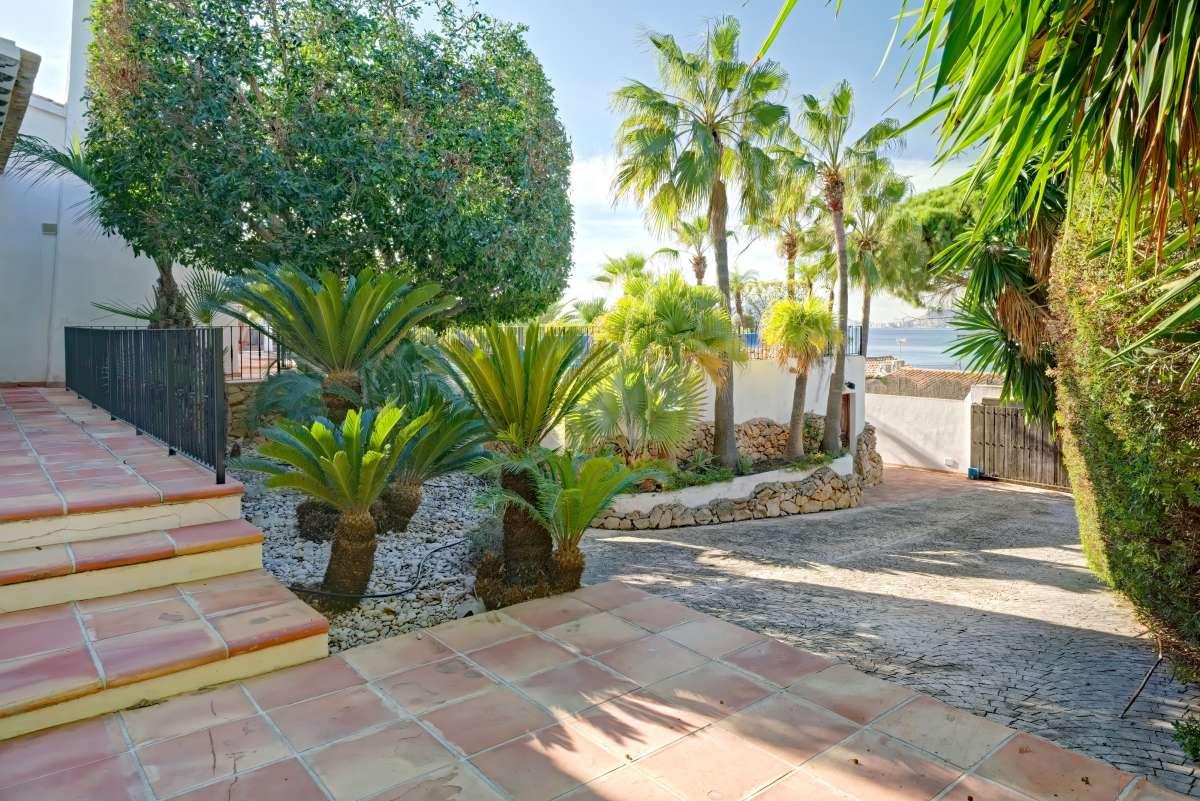 Venta. Chalet/Villa en Moraira
