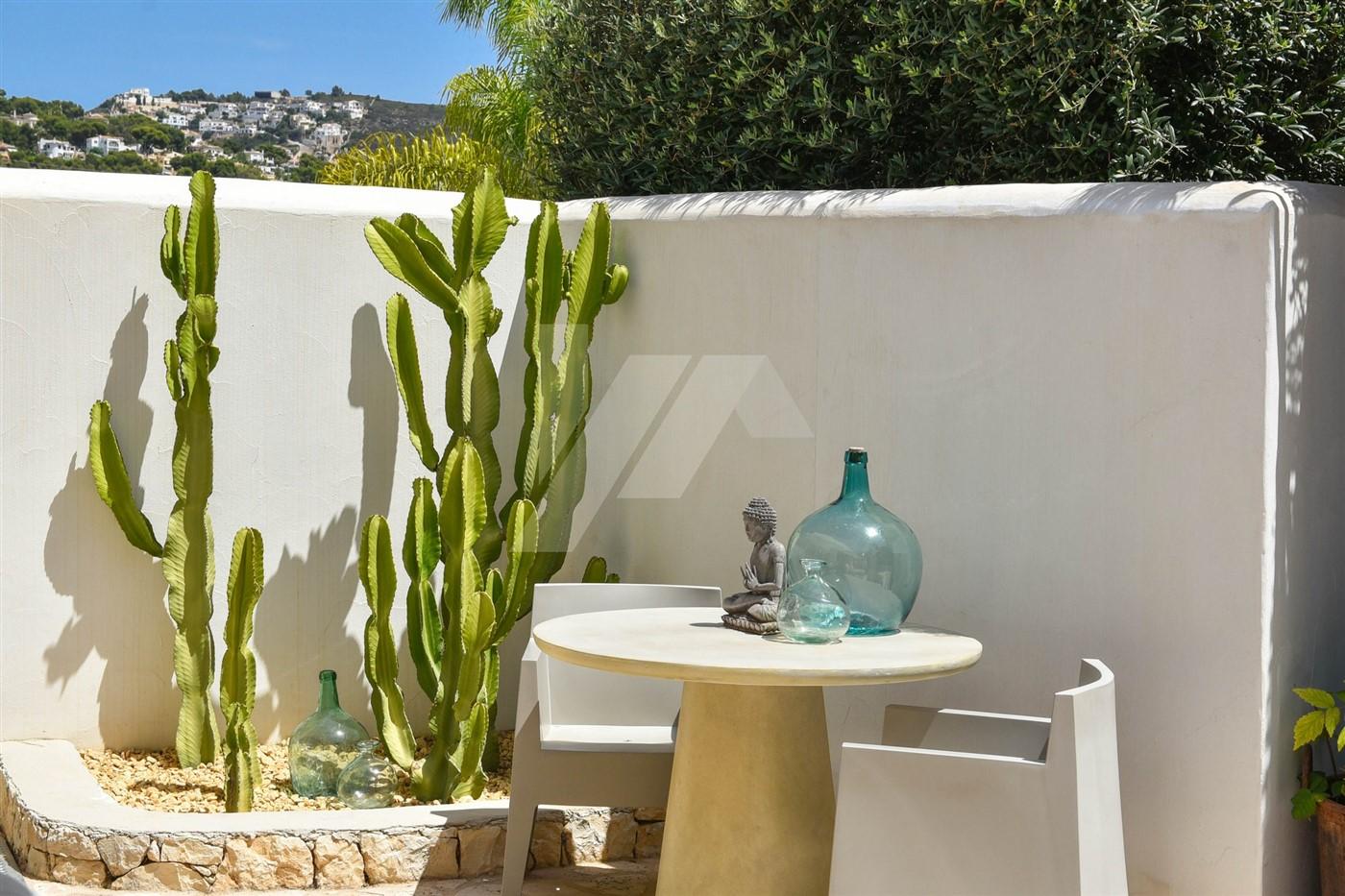 Villa en venta en Benimeit-Tabaira, Moraira, Costa Blanca.
