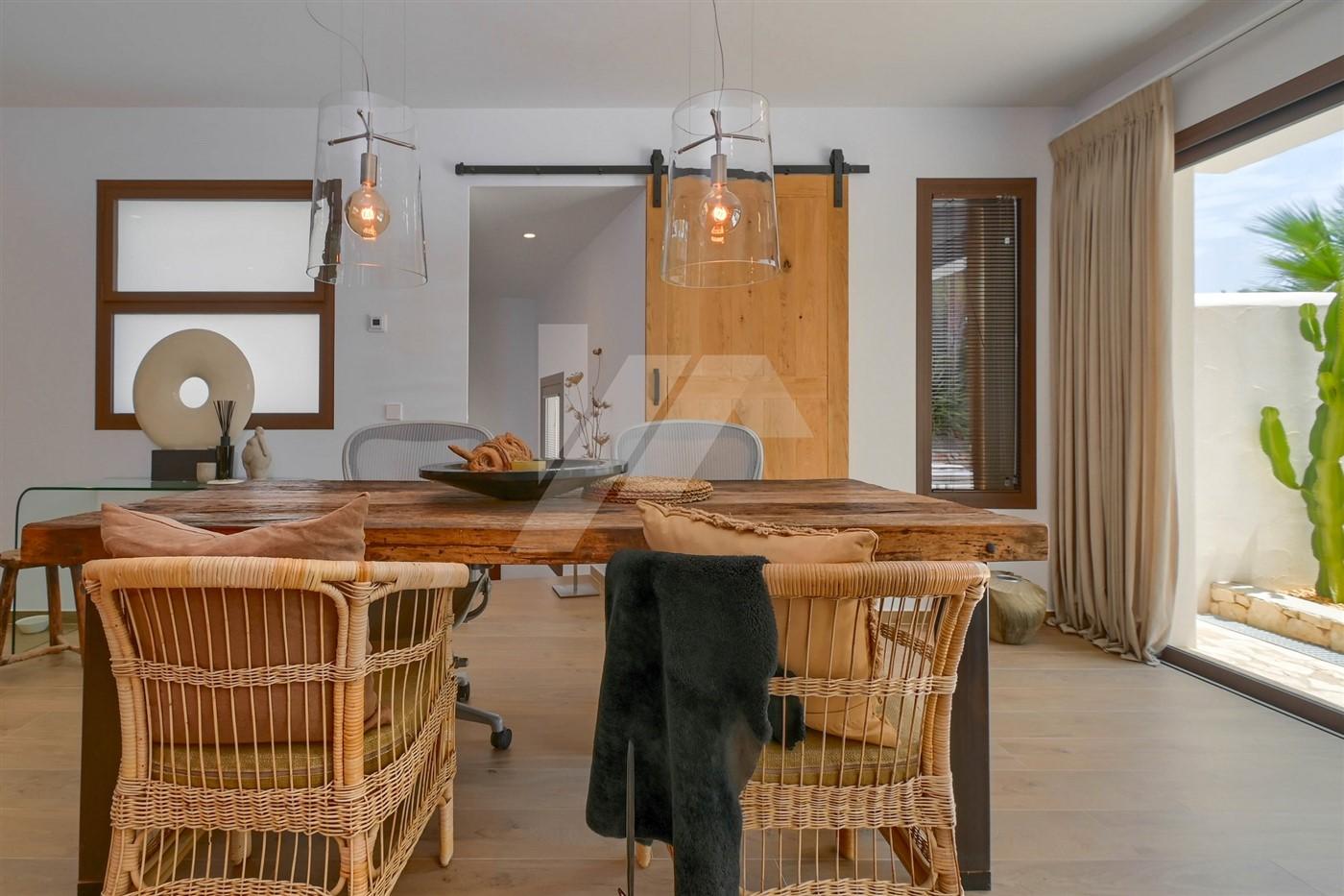 Villa en venta en Benimeit-Tabaira, Moraira, Costa Blanca.