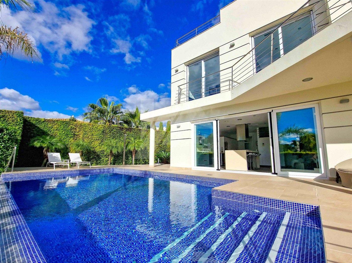 Villa en venta en el Portet, Moraira, Costa Blanca.