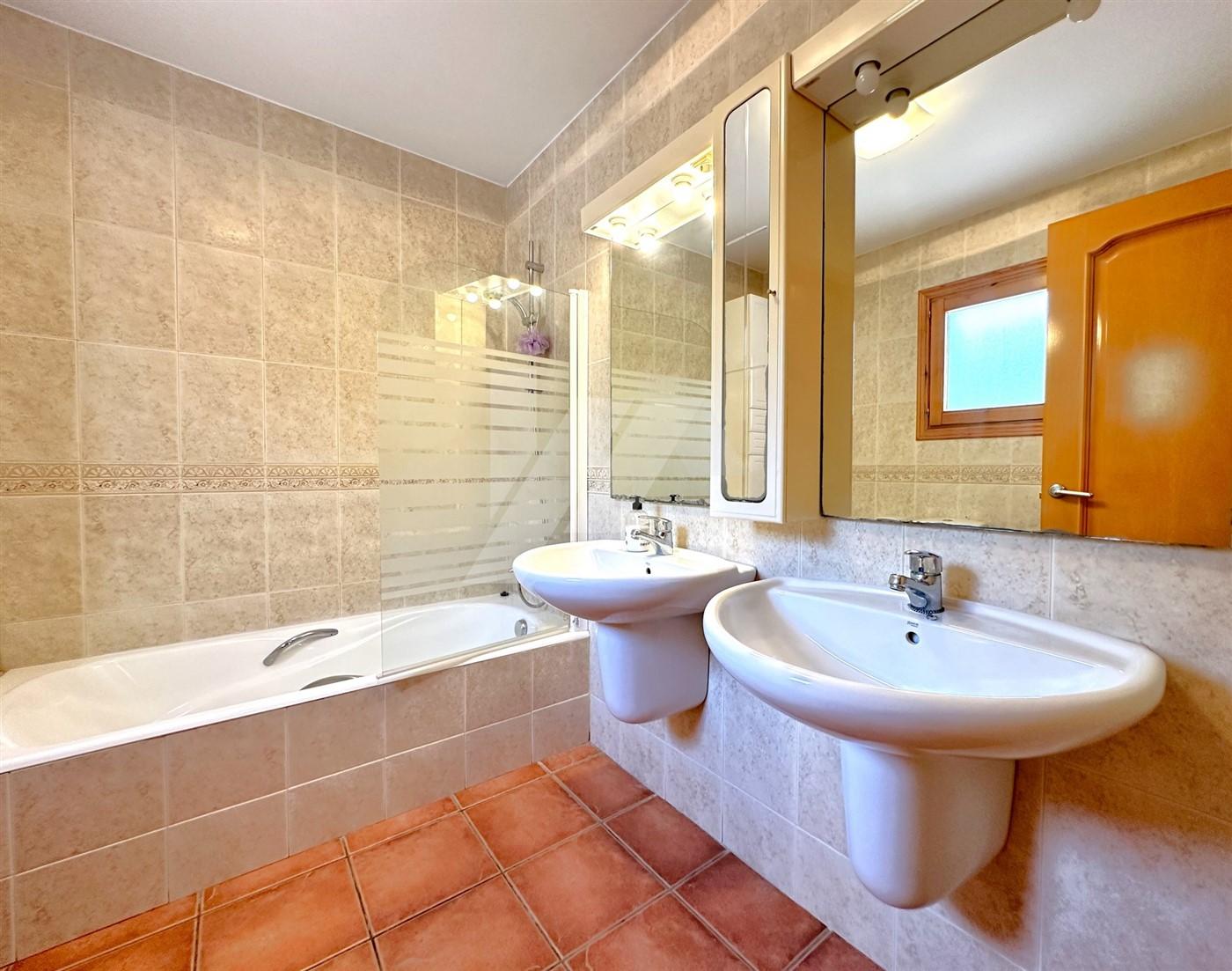 Villa en venta en La Cometa, Moraira, Costa Blanca.