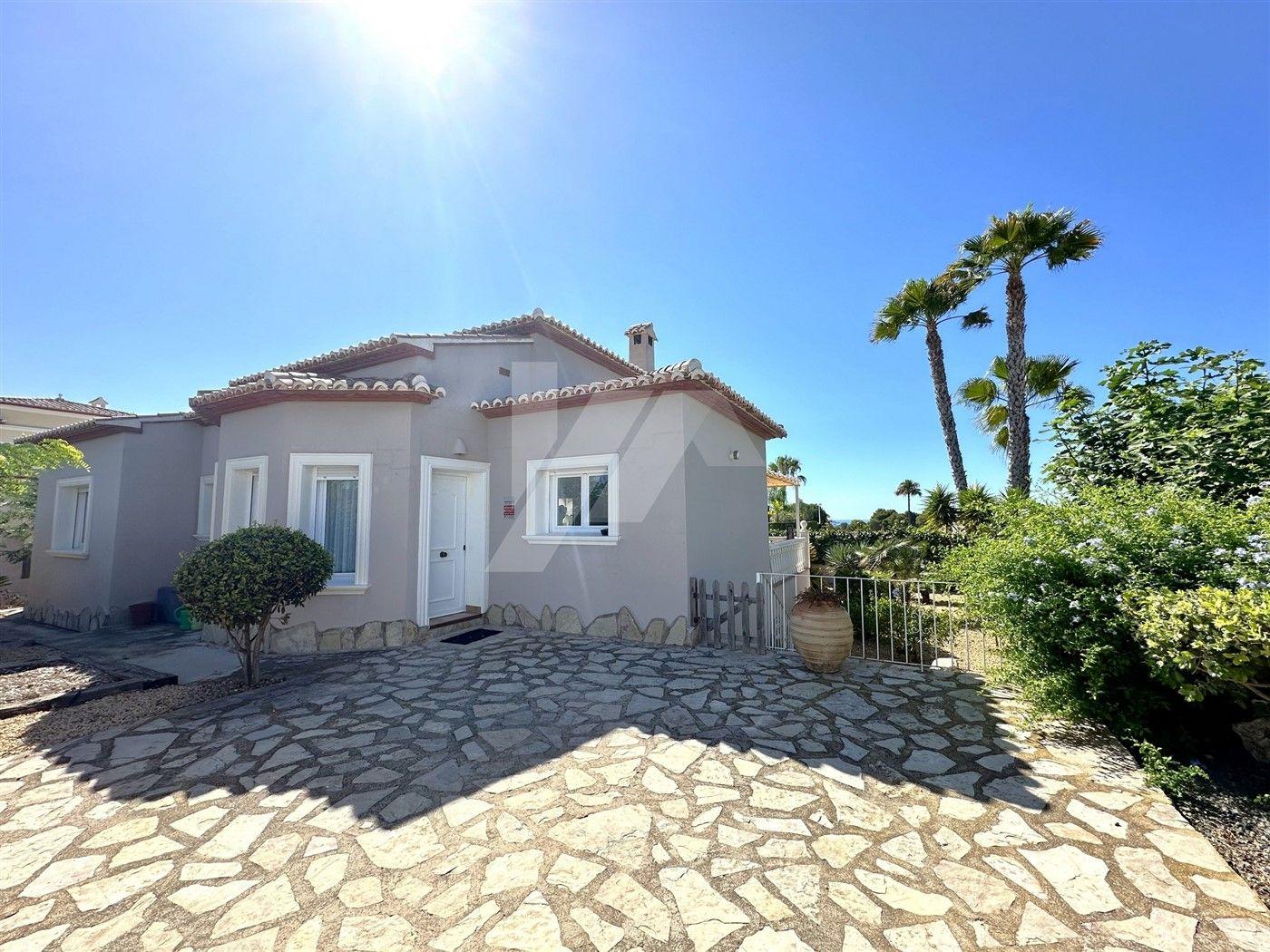 Villa en venta en Moraira, Costa Blanca.